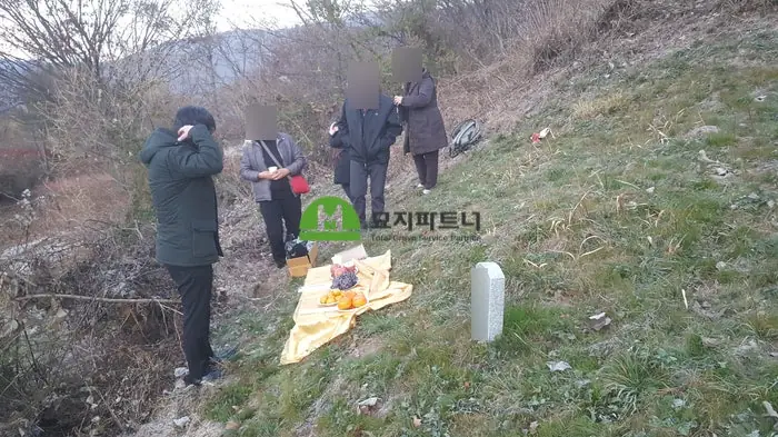 장수 묘지이장 현장 사진 - 전북 장수군 묘지이장 산소개장 정보 유골함구입