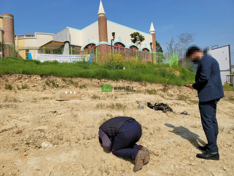 보성 묘지이장 현장 사진 - 무연분묘 처리, 공용주차장 조성으로 인한 무연고분묘 개장 과정